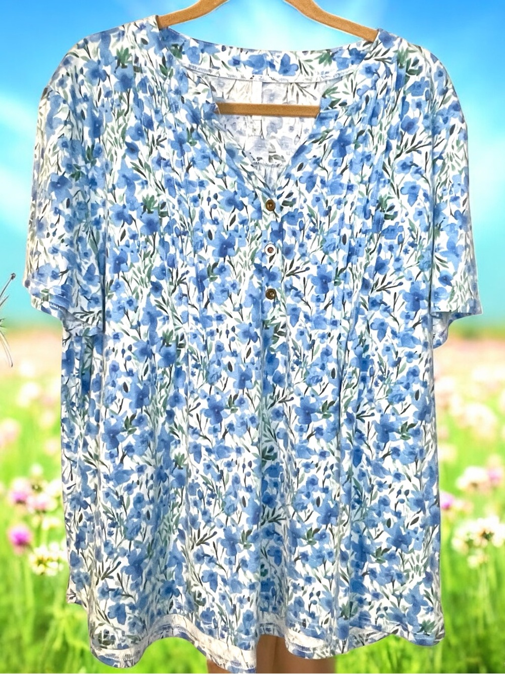 Women’s blue floral v neck shirt